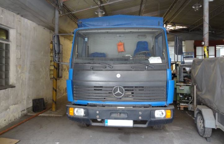 Do 1.6.2015 Výběrové řízení na prodej nákladního automobilu Mercedes Benz. Prodej nejvyšší nabídce.