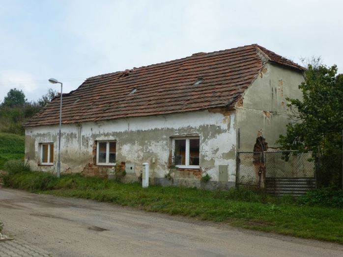 25.6.2015 Dražba rodinného domů s vyvolávací cenou 93.334Kč. 25.6.2015 Dražba rodinného domů s vyvolávací cenou 93.334Kč.