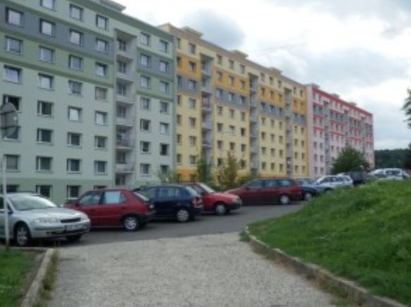 22.10.2015 Dražba bytu 4+1. Vyvolávací cena 200.000 Kč.