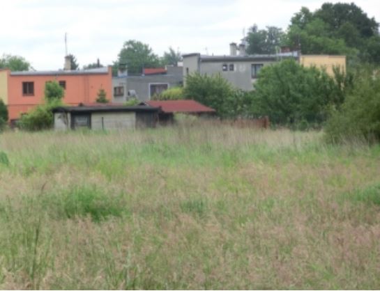 11.11.2015 Elektronická dražba pozemku. Vyvolávací cena 342.000Kč.