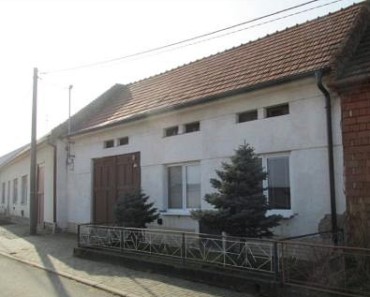23.2.2016 Dražba rodinného domu v okrese Hodonín. Vyvolávací cena 450.000Kč 23.2.2016 Dražba rodinného domu v okrese Hodonín. Vyvolávací cena 450.000Kč