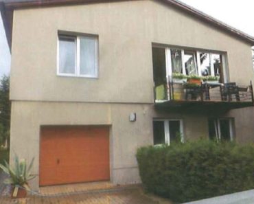 28.6.2016 Dražba rodinného domu, okres Beroun. Vyvolávací cena 2.392.500 Kč. 28.6.2016 Dražba rodinného domu, okres Beroun. Vyvolávací cena 2.392.500 Kč.