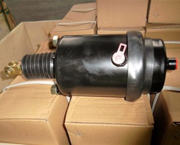 22.9.2016 Dražba předního brzdového válce (150 kusů). Vyvolávací cena 99.756 Kč.