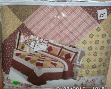 27.10.2016 Dražba nového bavlněného přehozu přes postel. Vyvolávací cena 500 Kč.