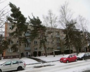 12.04.2017 13:00 Dražba bytu, okres Hradec Králové. Vyvolávací cena 282.000 Kč