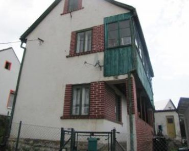 06.12.2017  Dražba / prodej domu. Tato nemovitost leží v okrese Svitavy. Vyvolávací nebo kupní cena 120 000 Kč