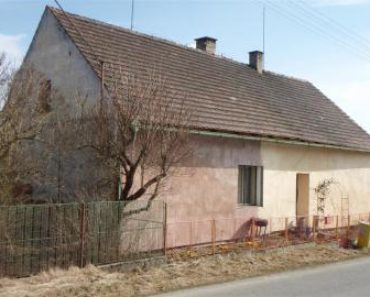 18.01.2018  Dražba / prodej domu. Tato nemovitost leží v okrese Plzeň-jih. Vyvolávací nebo kupní cena 448 000 Kč