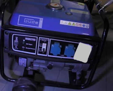 15.5.2018 Dražba elektrocentrály zn. Güde, typ GSE 2700. Vyvolávací cena 1.500 Kč. 15.5.2018 Dražba elektrocentrály zn. Güde, typ GSE 2700. Vyvolávací cena 1.500 Kč.