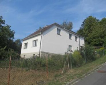 08.01.2019 Dražba Domy – Rodinný dům, Luhačovice. Tato nemovitost leží v okrese Zlín. Vyvolávací cena 1 029 933 Kč, (ID: 410593) 08.01.2019 Dražba Domy – Rodinný dům, Luhačovice. Tato nemovitost leží v okrese Zlín. Vyvolávací cena 1 029 933 Kč, (ID: 410593)