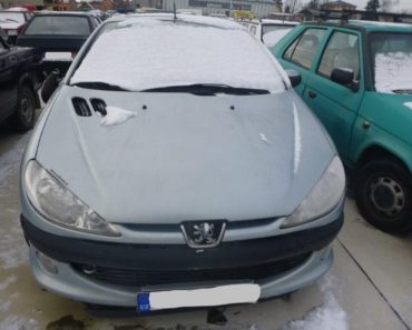 3.4.2019 Dražba automobilu Peugeot /1AI/. Vyvolávací cena 300 Kč. 3.4.2019 Dražba automobilu Peugeot /1AI/. Vyvolávací cena 300 Kč.