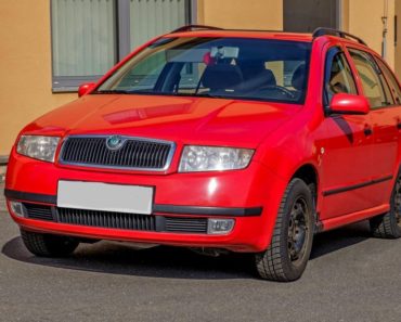 15.3.2019 Dražba automobilu Škoda Fabia/319/. Vyvolávací cena 8.000 Kč. 15.3.2019 Dražba automobilu Škoda Fabia/319/. Vyvolávací cena 8.000 Kč.