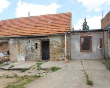 13.02.2019 Dražba Domy – Rodinný dům č.p. 241, pozemky p.č. 96/3 a p.č. 4196, to vše v obci Lanžhot. Tato nemovitost leží v okrese Břeclav. Vyvolávací cena 306 666 Kč, (ID: 451960) 13.02.2019 Dražba Domy – Rodinný dům č.p. 241, pozemky p.č. 96/3 a p.č. 4196, to vše v obci Lanžhot. Tato nemovitost leží v okrese Břeclav. Vyvolávací cena 306 666 Kč, (ID: 451960)