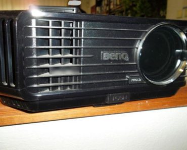 16.4.2019 Dražba projektoru BENQ MP612c. Vyvolávací cena 333 Kč. 16.4.2019 Dražba projektoru BENQ MP612c. Vyvolávací cena 333 Kč.