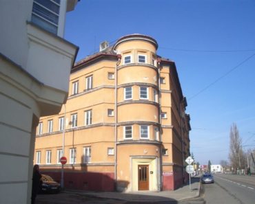 19.6.2019 Dražba nemovitosti (Přízemní byt 2+1). Vyvolávací cena 640.000 Kč, ID561454 19.6.2019 Dražba nemovitosti (Přízemní byt 2+1). Vyvolávací cena 640.000 Kč, ID561454