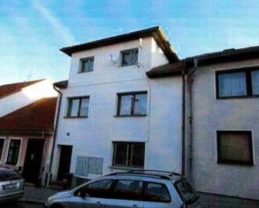 12.2.2020 Dražba nemovitosti (Rodinný dům v obci Příbram, id. 1/5). Vyvolávací cena 312.000 Kč, ➡ ID684136