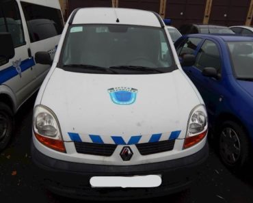 Do 18.5.2020 Aukce automobilu Renault Kangoo. Vyvolávací cena 23.030 Kč, ➡️ ID708098 Do 18.5.2020 Aukce automobilu Renault Kangoo. Vyvolávací cena 23.030 Kč, ➡️ ID708098