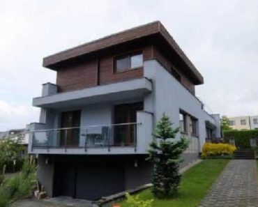 6.8.2020 Dražba nemovitosti (Dražba rodinného domu v k.ú. Krmelín). Vyvolávací cena 5.300.000 Kč, ➡ ID733338 6.8.2020 Dražba nemovitosti (Dražba rodinného domu v k.ú. Krmelín). Vyvolávací cena 5.300.000 Kč, ➡ ID733338