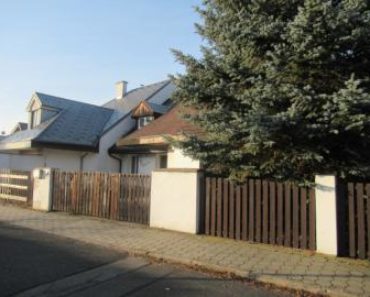 1.10.2020 Dražba nemovitosti (2. DJ – Rodinný dům, Průhonice). Vyvolávací cena 9.420.000 Kč, ➡ ID749148