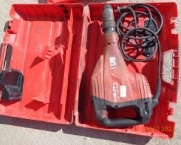 31.5.2022 Dražba ostatních movitých věcí (Bourací kladivo HILTI TE 700 AVR). Vyvolávací cena 12.000 Kč, ➡️ ID863057 31.5.2022 Dražba ostatních movitých věcí (Bourací kladivo HILTI TE 700 AVR). Vyvolávací cena 12.000 Kč, ➡️ ID863057